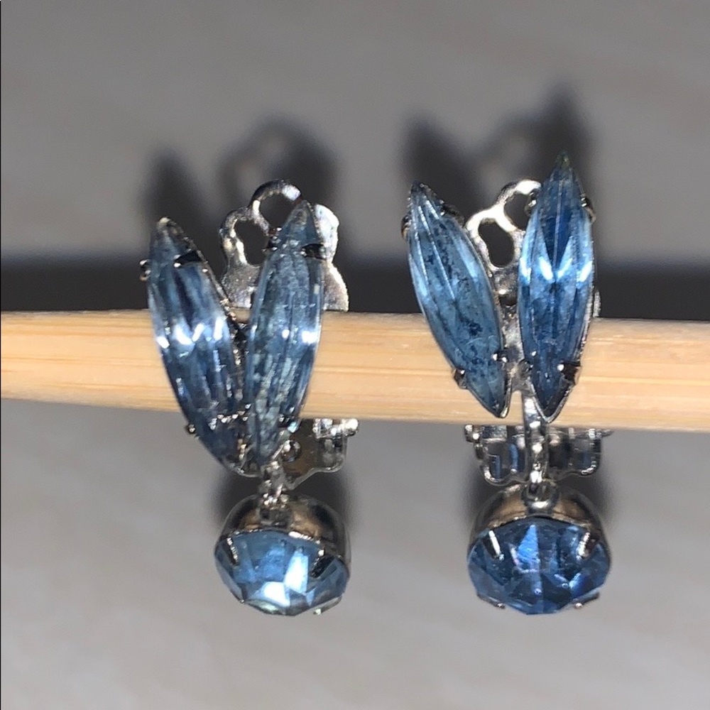 Vintage Blue stone clip earrings